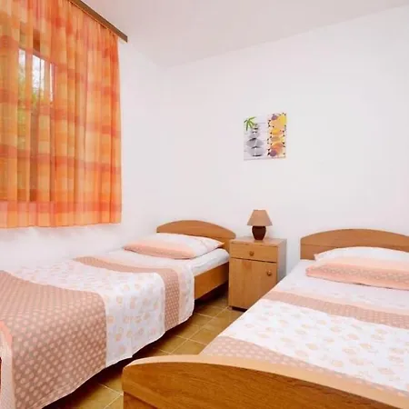 Apartments Milan Rogoznica  Extérieur photo