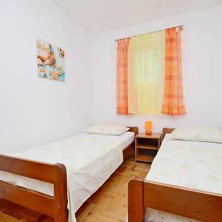 Apartments Milan Rogoznica  Extérieur photo