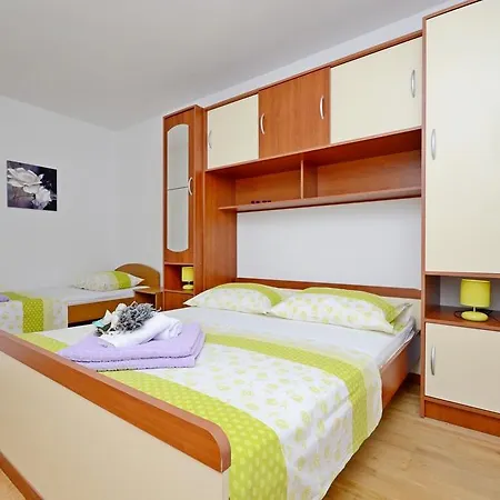 Apartments Milan Rogoznica  Extérieur photo